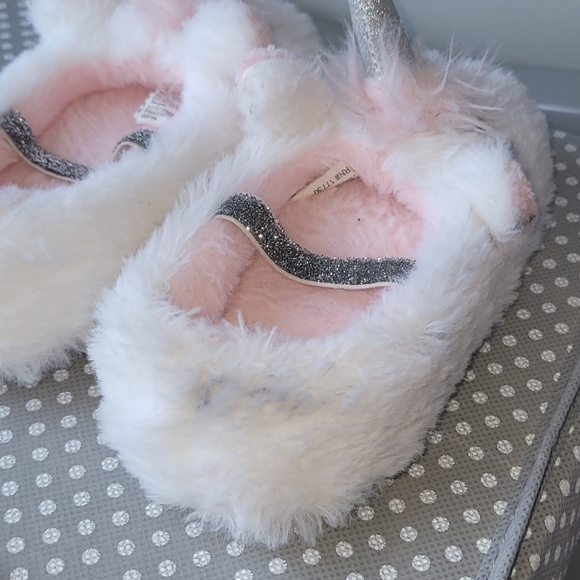 Furry Unicorn Slippers TODDLER sz 12-24mo - Picture 4 of 5